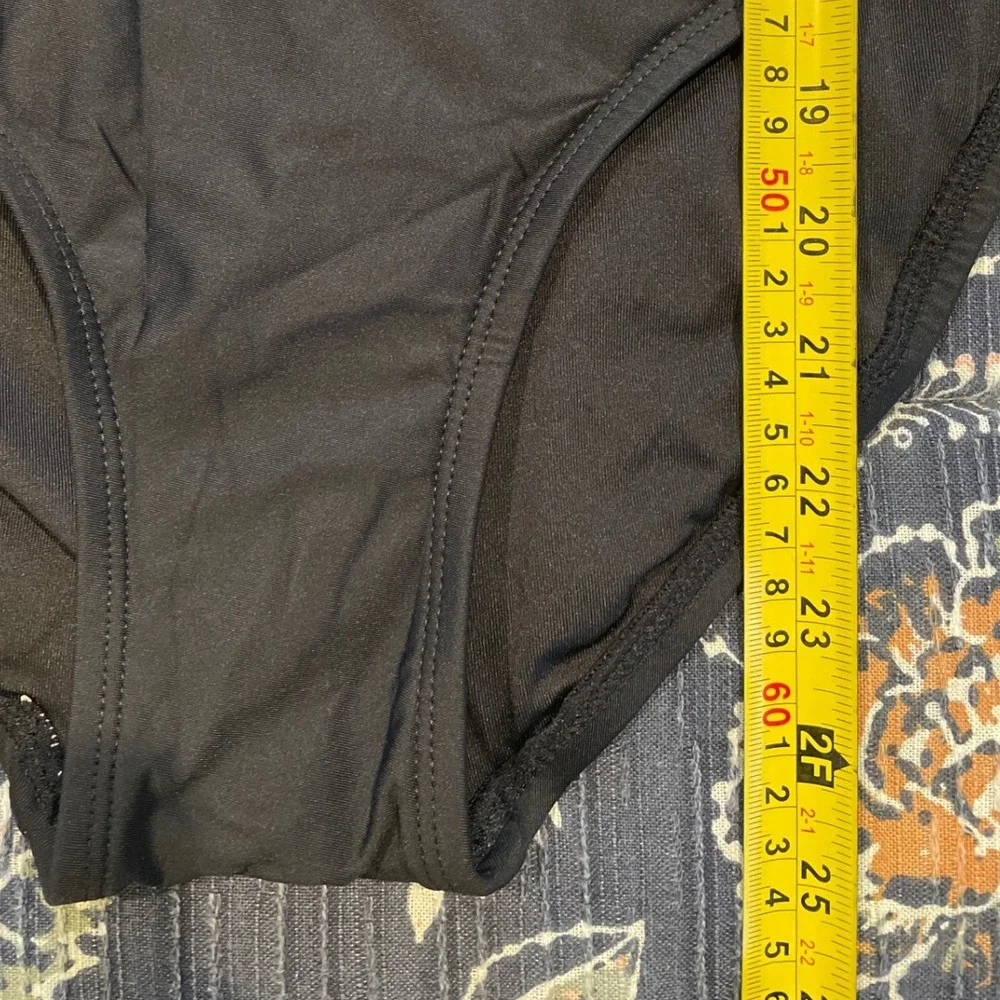 DKNY Black Ruched One Piece Swimsuit Women's Size M‎ - Picture 13 of 16